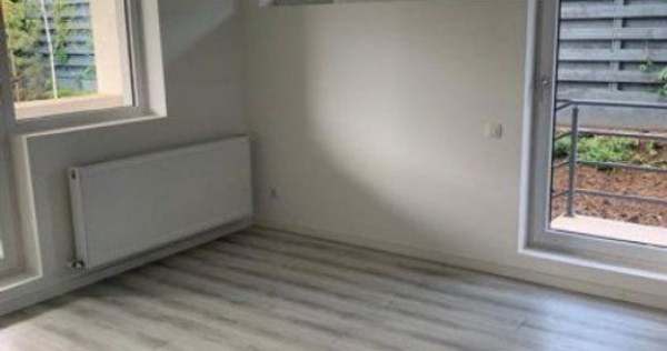 2 camere cu curte loc parcare inclus Giurgiului - Dedeman