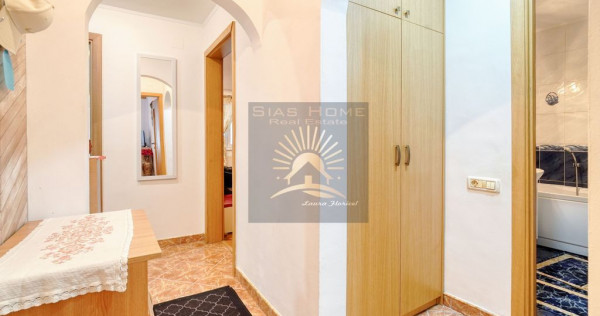 Apartament 3 camere -90 mp-loc de parcare-Judetean,Brasov