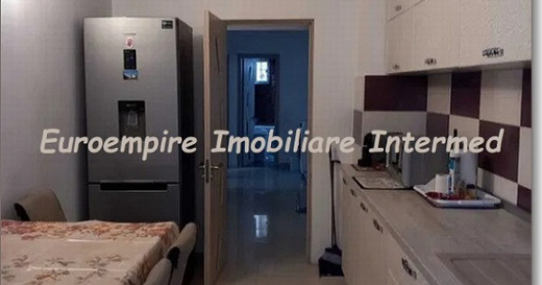 Apartament de inchiriat cu 2 camere decomandat zona Trocadero Cta