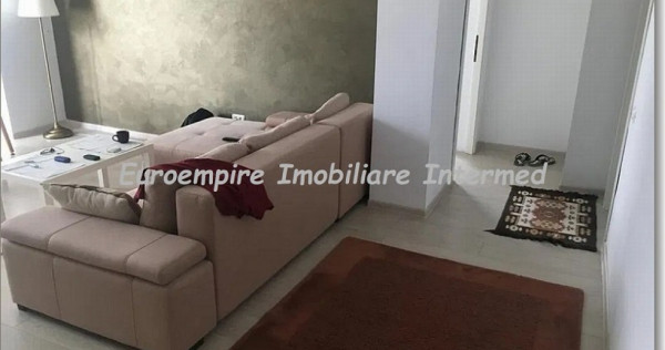 Apartament de inchiriat cu 2 camere decomandat zona Tomis Plus