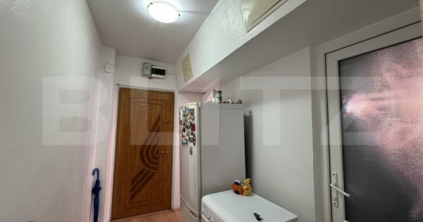 Apartament 3 camere, et. 1, Craiovița Nouă