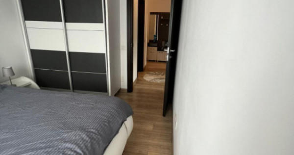 Apartament cu 3 Camere Decomandat de Închiriat în Nicolina