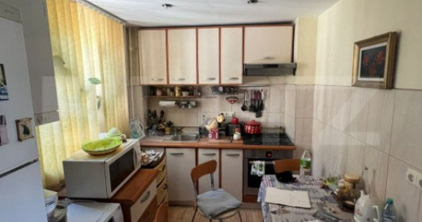 Apartament 2 camere decomandate, 41 mp, centrala proprie, zo