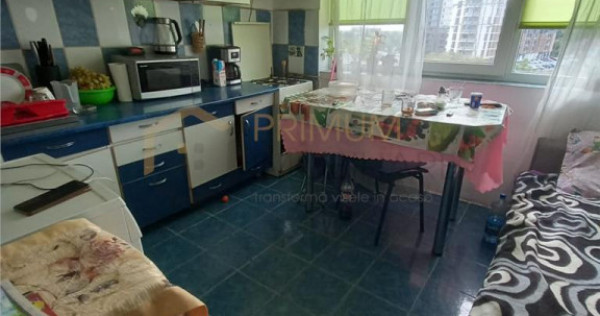 Apartament 1 Camera - Etaj 4 - Bloc cu Acoperis - Zona Stadi