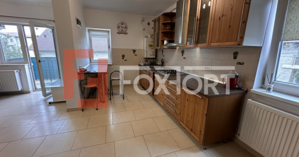 Apartament cu 2 camere la etajul 1 + 2 locuri de parcare, zo