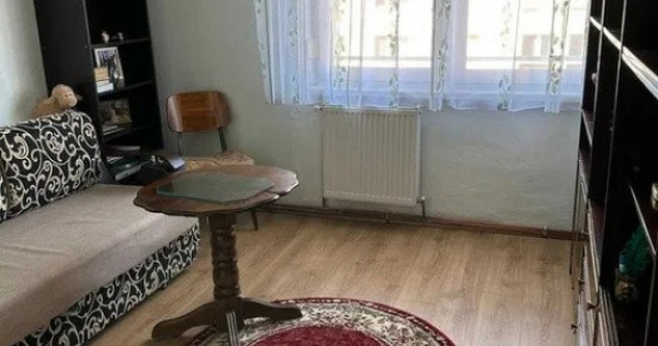 APARTAMENT 3 CAMERE, DECOMANDAT, ETAJ 2 DIN 4 , ULTRACENTRAL