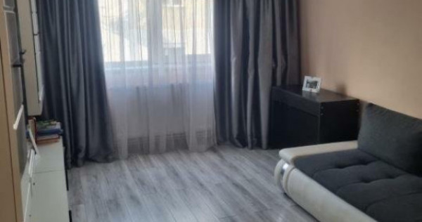 Apartament decomandat de 3 camere - zona Tomis Nord