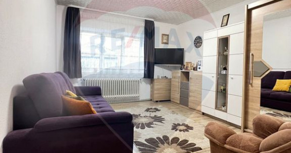 Apartament cu 2 camere de vânzare în zona Ultracentral