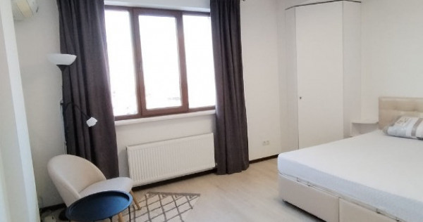 Apartament cu 3 camere in zona Drumul Taberei