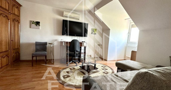 Apartament cu 3 camere, pe 2 niveluri, zona Girocului