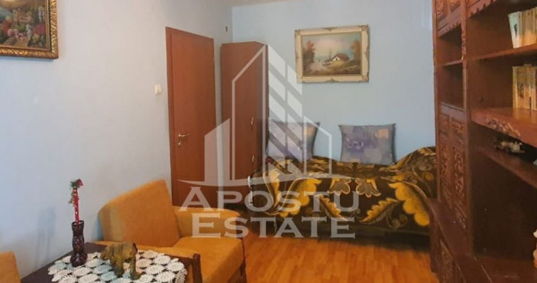 Inchiriez apartament cu 2 camere zona UTA