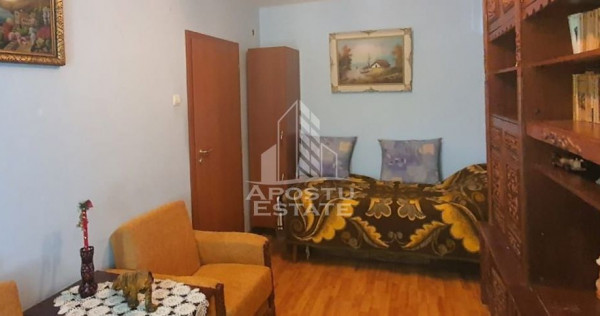 Inchiriez apartament cu 2 camere zona UTA