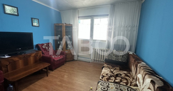 Apartament de vanzare 2 camere 49 mp utili zona 13 Decembrie