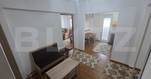 Apartament de v&acirc;nzare cu 2 camere, decomandat &ndash; Zona Indu