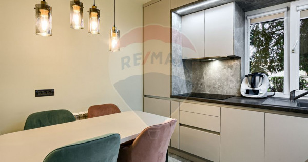 Apartament 2 camere de lux la cheie de vânzare în zona ...