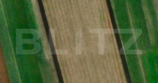 Teren partial intravilan, 10000 mp, zona Adancata