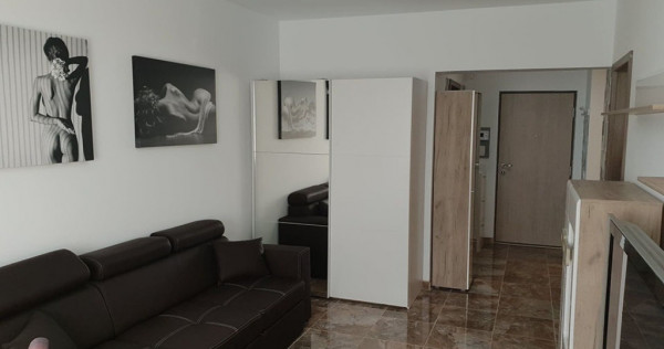 Apartament 2 camere de vanzare, Prima Decebal