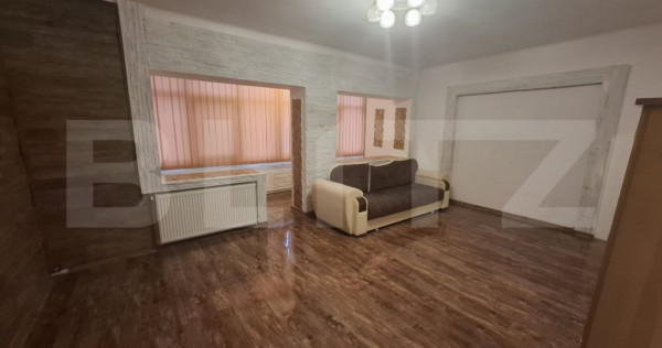 Apartament Ultracentral cu 2 camere, 70 mp, zona Primăriei