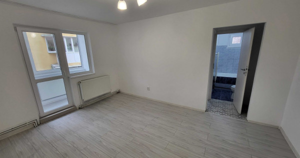 Apartament 2 camere etajul 2 zona Vlahuta