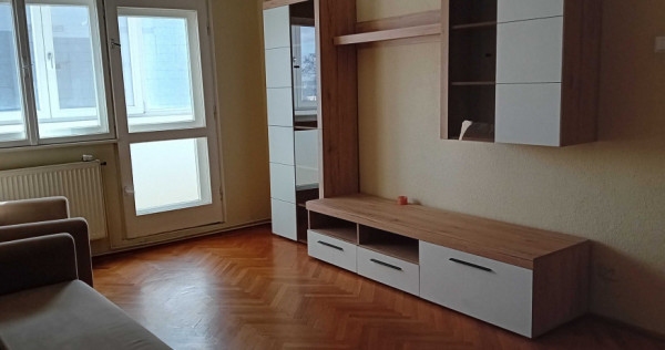 Apartament 3 camere etajul 2 zona Garii