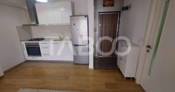 Apartament decomandat de vanzare 2 camere balcon Doamna Stan