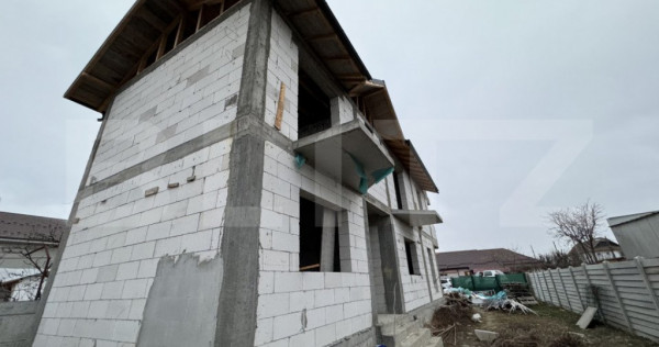 Casa la rosu, cu 4 camere, 145 mp utili, 356 mp teren, zona