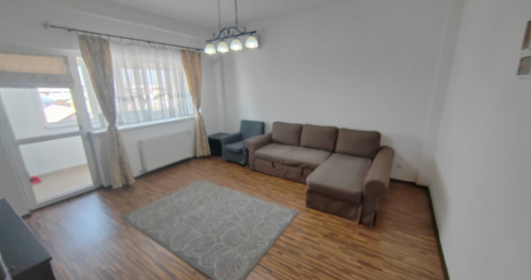 Apartament foarte spatios cu loc de parcare