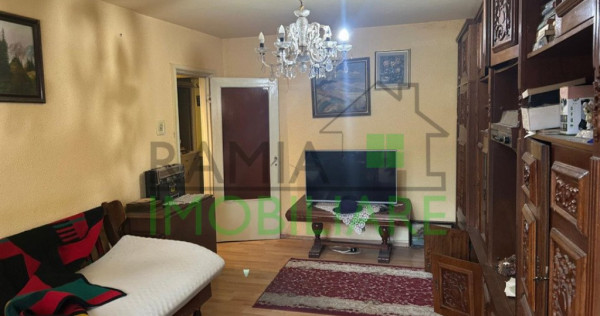 Apartament 3 camere, etaj 1, necesita renovare