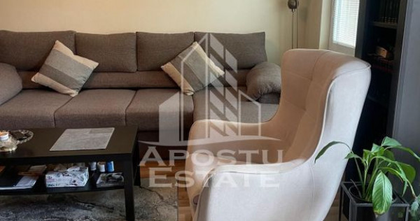 Casa individula cu 4 camere, zona Cetatii