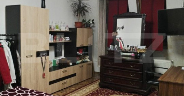 Vanzare Apartament 3 camere, 105 mp utili, zona Unirii