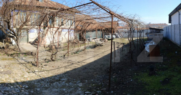 Casa batraneasca, D+P, Podari ,teren 507mp, Deschidere 21.5m