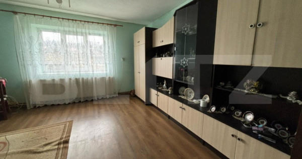 Casa de vanzare cu 3 camere