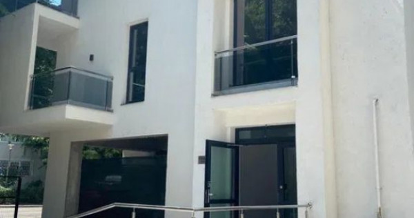 Spatiu Andronache stradal