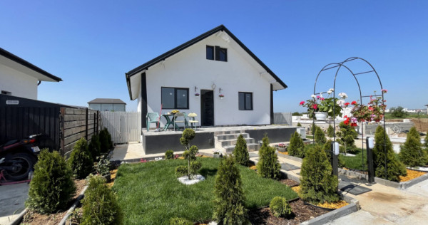 Clinceni, casa pe parter, 80mp, 3 camere, 2 bai, utilități