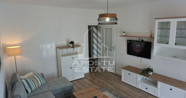 Apartament cu 2 camere, loc de parcare, piscina, Sweet Ho...