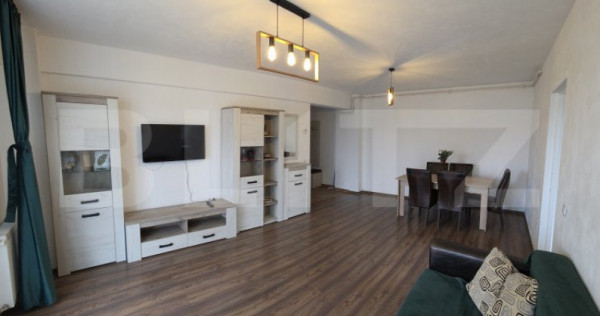 Apartament cu 3 camere, 77 mp, zona Independentei