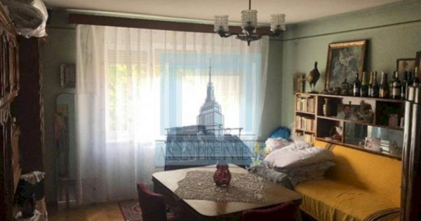 Ap 4 camere decomandat - zona Aurel Vlaicu