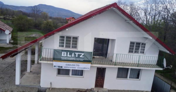 CASA P+1 cu 5 dormitoare zona Arcani