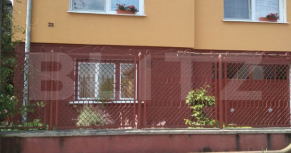 CASĂ CU VEDERE CĂTRE CASTELUL CORVINILOR – EXCLUSIVITATE