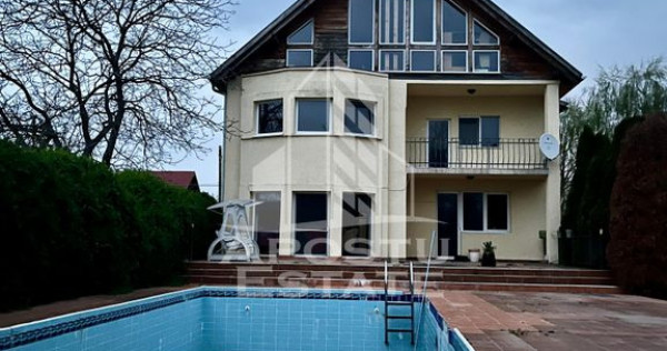 Casa individuala cu piscina, 6 camere, 3 bai, in Sag