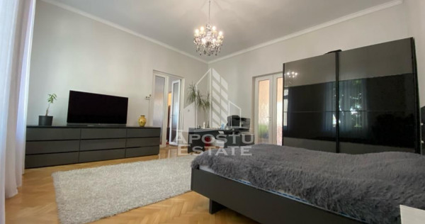 SAD cu 3 camere + spatiu comercial la demisol,