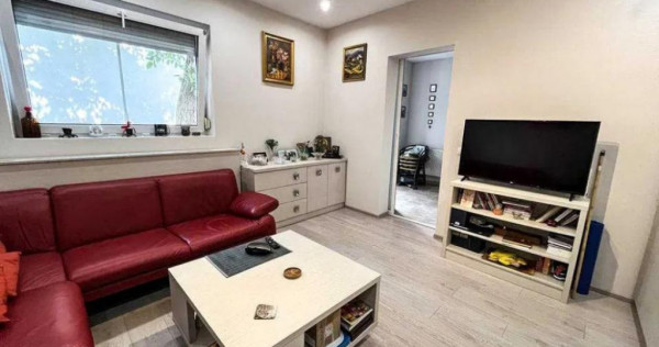 Casa zona centrala 3 camere caramida renovata Mobilata si ut