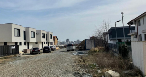 Teren intravilan de vanzare in Mamaia Sat - 1667mp
