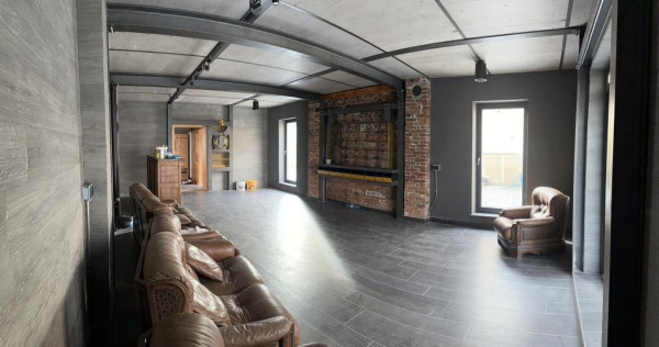 Spatiu comercial (Casa 6 camere) , zona centrala, 235mp, Rad