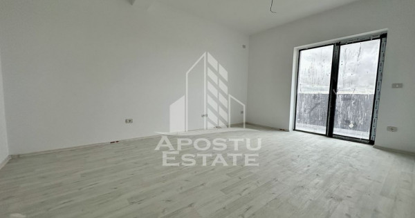 Apartament cu 2 camere, decomandat, etaj intermediar, zon...