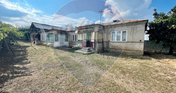 Casă in Varsatura Odobesti