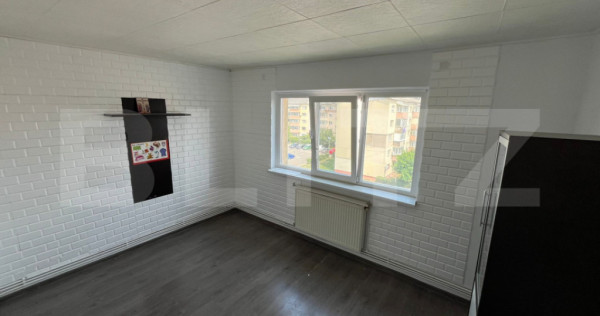 Apartament de vanzare, cu 2 camere, 54 mp, zona Micro 11