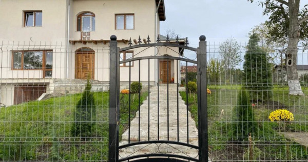 Casa individuala, 178mp, teren 1200, Broscauti