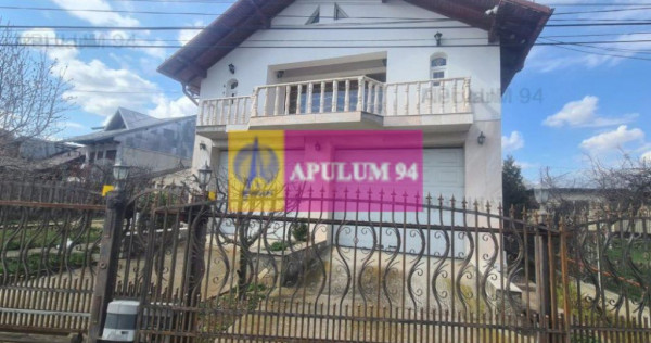 CASA (VILA) DE VANZARE IN CORNU