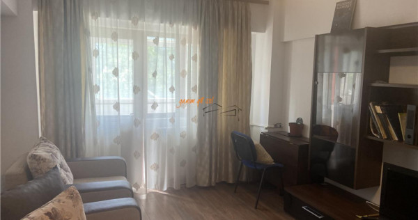 Apartament 3 camere , zona Scoala nr 10 - b-dul Unirii, deco